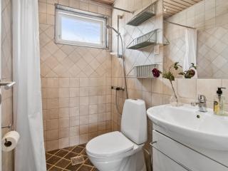 Holiday Home Peadda - 150m from the sea by Interhome - 2