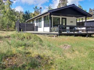 Holiday Home Eeske - 800m from the sea by Interhome - 0