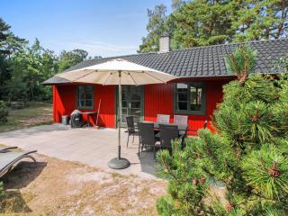 Holiday Home Jale - 50m from the sea by Interhome - 9