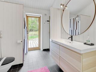 Holiday Home Nuka - 800m from the sea by Interhome - 3