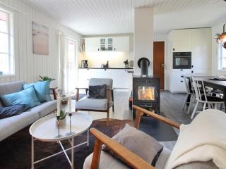 Holiday Home Ronja - 300m from the sea by Interhome - 4