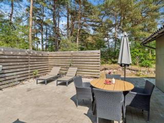 Holiday Home Ellinor - 300m from the sea by Interhome - 8