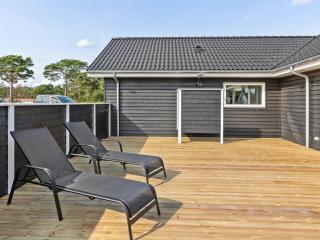 Holiday Home Widerik - 260m from the sea by Interhome - 3