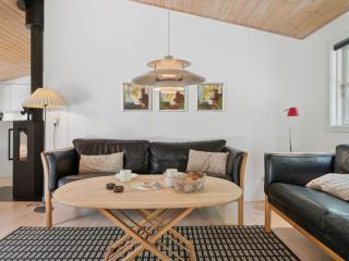 Holiday Home Signe - 850m from the sea by Interhome - 6