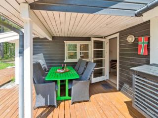 Holiday Home Signe - 850m from the sea by Interhome - 9