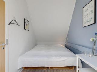 Apartment Majvi - 300m from the sea by Interhome - 2