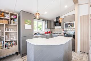 The Cabin, Ufford - 3