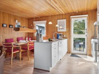 Holiday Home Frode - 400m from the sea by Interhome - 5