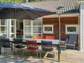 Holiday Home Axel - 1-2km from the sea by Interhome - 5