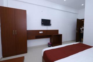 Raghavam Hotel by Stay Bliss Retreats - 5
