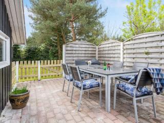 Holiday Home Hithin - 800m from the sea by Interhome - 6
