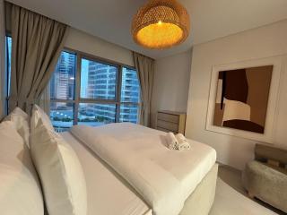 Classy 01 BHK in Abudhabi , Radiant Viewz 1 - 6