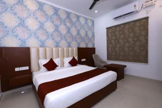 Raghavam Hotel by Stay Bliss Retreats - 1