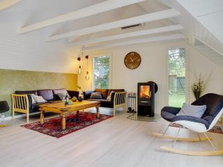 Holiday Home Ingalil - 650m from the sea by Interhome - 5