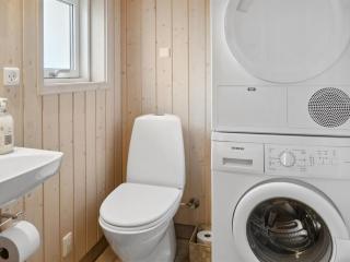 Holiday Home Swanhild - 900m from the sea by Interhome - 2