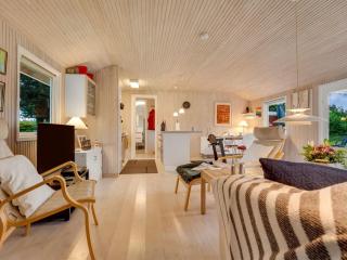 Holiday Home Delma - 750m from the sea by Interhome - 4