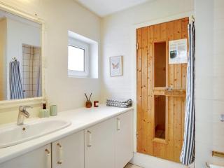 Holiday Home Marjukka - 10m from the sea by Interhome - 2