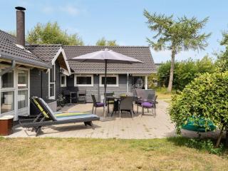 Holiday Home Zelda - 300m from the sea by Interhome - 5