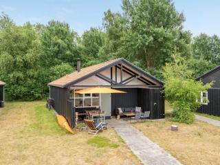Holiday Home Robert - 250m from the sea by Interhome - 0