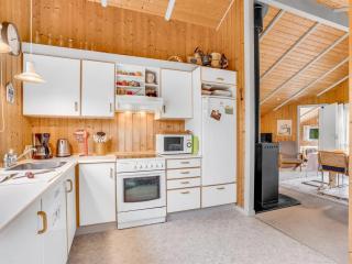 Holiday Home Eeva - 500m from the sea by Interhome - 1