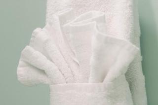 Stylish City Retreat Mins to Manhattan via PATH The Square - 6