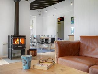 Holiday Home Elja - 750m from the sea by Interhome - 1