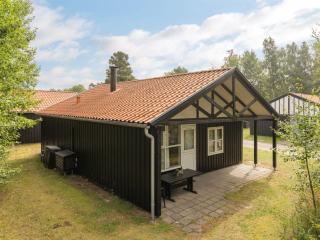 Holiday Home Bennek - 200m from the sea by Interhome - 0