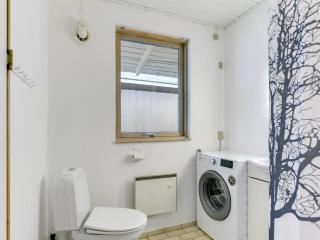 Holiday Home Ingebore - 350m from the sea by Interhome - 2