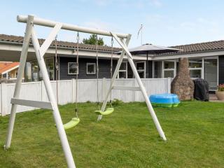 Holiday Home Gull - 150m from the sea by Interhome - 2