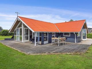 Holiday Home Aarne - 300m from the sea by Interhome - 3
