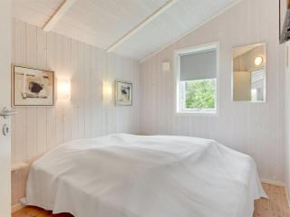 Holiday Home Tjakko - 900m from the sea by Interhome - 2