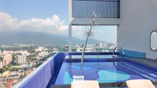 22 Macalisterz George Town By North - 3