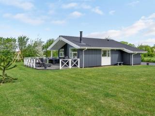Holiday Home Gustava - 700m from the sea by Interhome - 0