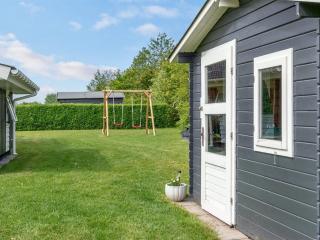 Holiday Home Gustava - 700m from the sea by Interhome - 1