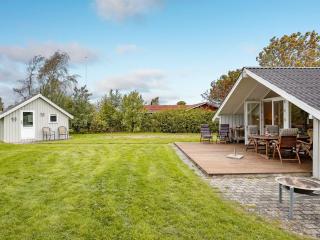 Holiday Home Armund - 300m from the sea by Interhome - 1