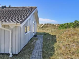 Holiday Home Wikar - 50m from the sea by Interhome - 6