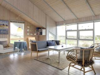 Holiday Home Wikar - 50m from the sea by Interhome - 7