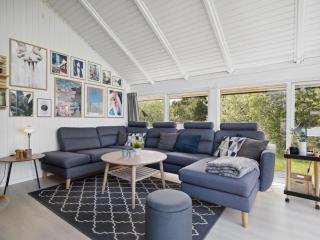 Holiday Home Julie - 1-5km from the sea by Interhome - 5