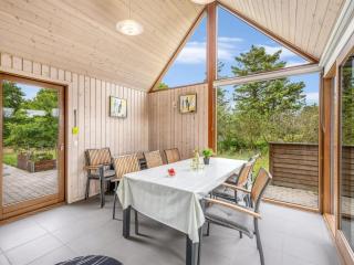 Holiday Home Martje - 900m from the sea by Interhome - 3