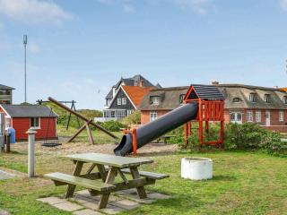 Apartment Iliane - 100m from the sea by Interhome - 3