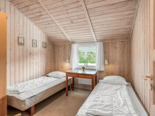 Holiday Home Edvardine - 400m from the sea by Interhome - 3