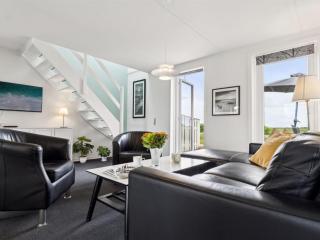 Apartment Akim - 2km from the sea by Interhome - 7