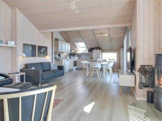 Holiday Home Aska - 400m from the sea by Interhome - 4
