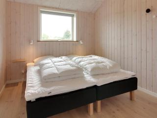 Holiday Home Anuk - 2-3km from the sea by Interhome - 5