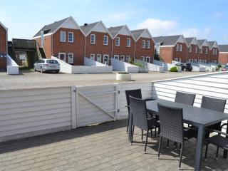 Apartment Mahena - 2-3km from the sea by Interhome - 8