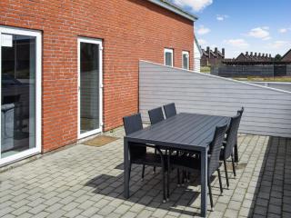 Apartment Tinna - 2-3km from the sea by Interhome - 3