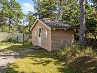 Holiday Home Lyyli - 1km from the sea by Interhome - 1