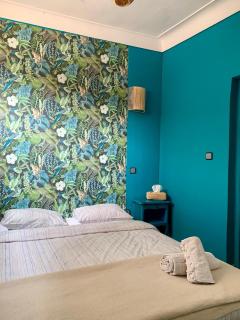 Villa with Private Pool and Garden, Fast Wi-Fi - 3