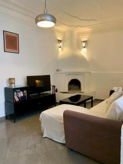 Villa with Private Pool and Garden, Fast Wi-Fi - 7