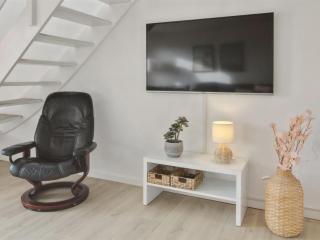 Apartment Anelia - 2-3km from the sea by Interhome - 4